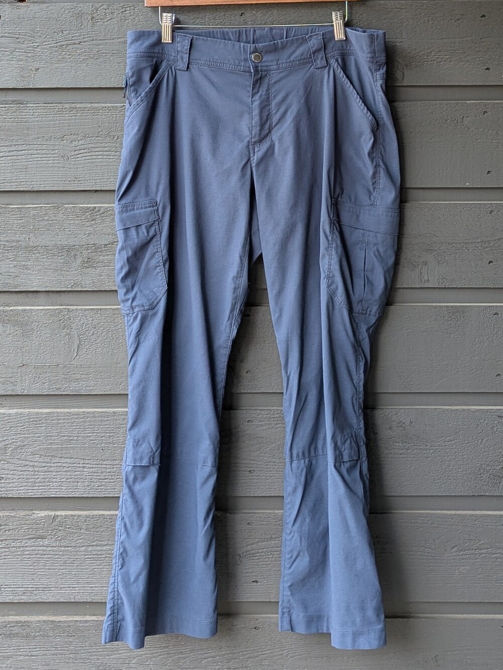 Duluth Women's Dry on the Fly Bootcut Pants Ink Blue Size 14 x 29 Style 46708